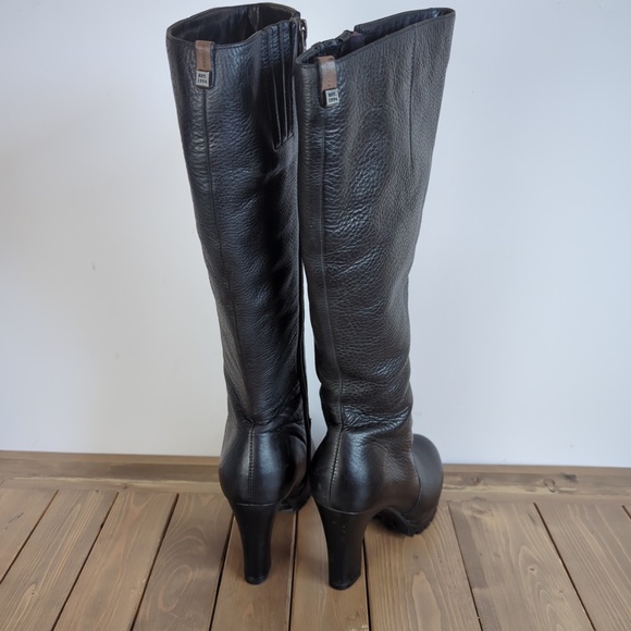 RUDSAK Textured Black Leather Heeled Boots - Picture 5 of 12